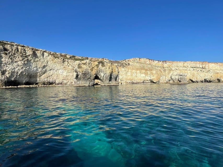 2.5-HOUR BOAT TOUR ORTIGIA+SEA CAVES+PILLIRINA+FRUIT DRINK - Spiaggia della Pillirina snorkeling: the main water-time moment