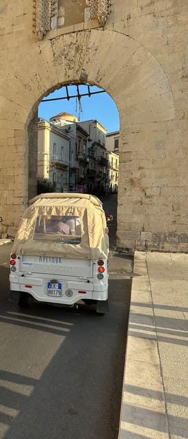 2-Hour Tuk Tuk Tour of Syracuse and Ortigia - Photo-stop time: how to get the best shots in limited minutes