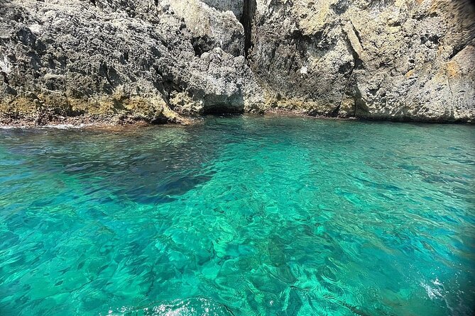 3 Hours Private Boat Tour of the Island of Ortigia with Aperitif - What to bring and how to make the most of the water time