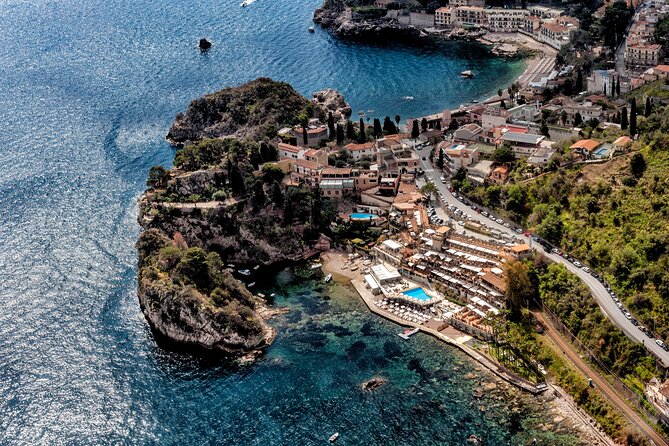 35 min Taormina and Etna private helicopter tour from Fiumefreddo - A Look at Taormina’s Surroundings: Medieval Village and Port Town Energy