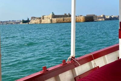 4-Hour Private Boat Tour of Ortigia Island with Lunch - Meeting at 11:00 and how the half-day timing works