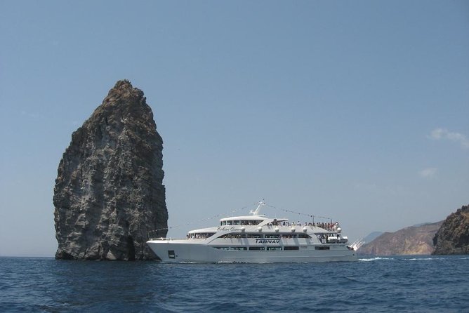 Aeolian Islands Day Trip from Taormina: Lipari and Vulcano - Practical tips to survive the heat and the tight timing