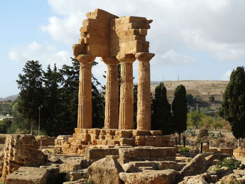 Agrigento: Private Tour of Ancient Akragas with Local Guide - What the guide is really doing for you