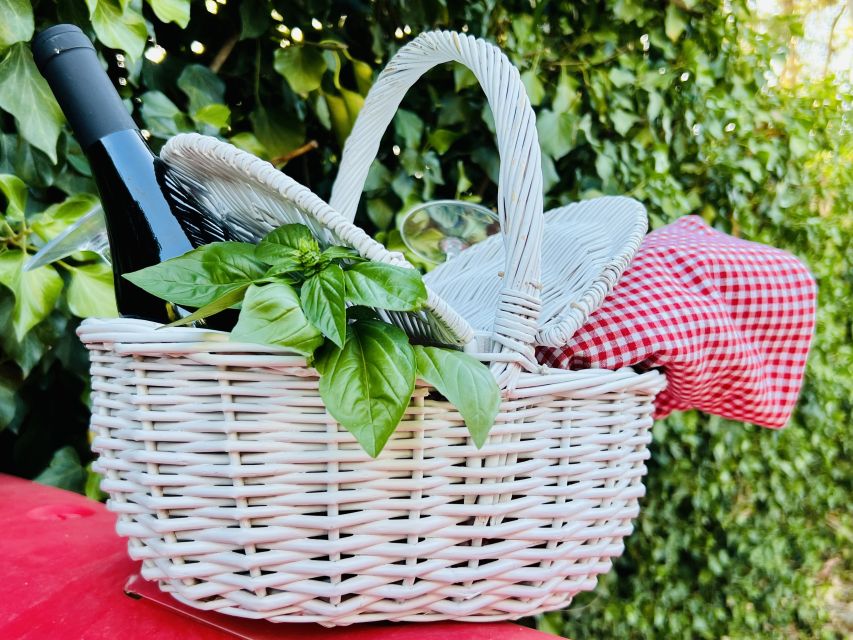 Agrigento: Valley of the Temples Gardens Picnic Experience - How the 1.5 hours are meant to flow