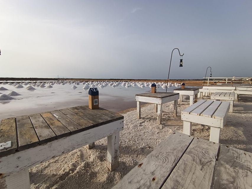 Aperitif in a old tub of salt in Marsala - Apericena among disused tanks: what the 4 fish tastings really mean