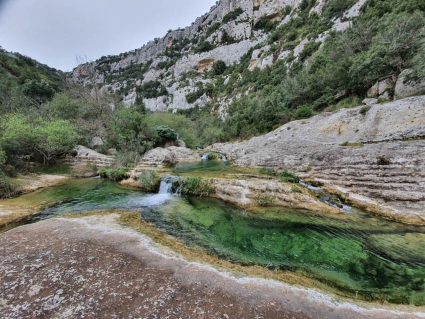 Avola: Cavagrande del Cassibile Reserve Hiking Tour - Following the Kakyparis River to the Uruvi Potholes