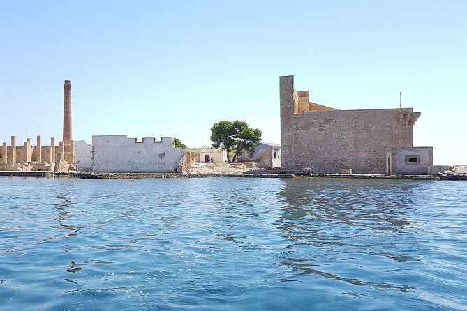 Avola: Vendicari Capopassero Group Boat Tour and Aperitif - Marzamemi on land: sailors’ village time and where to eat (at your pace)