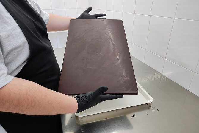 Become a chocolatier for a day, in Modica raw chocolate - Your Personalized Bar: Making a Take-Home Chocolate Work of Art