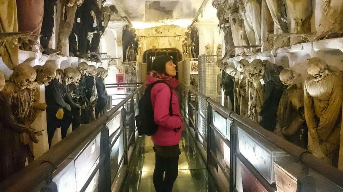 Beyond the veil: Catacombs and Cemeteries of Palermo - Language and guide experience: plan for the translation setup