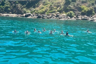 Boat excursion in Cefalù and snorkeling 3 hours fruit and drink - The Cefalù coastline from the water: what your stops are really for