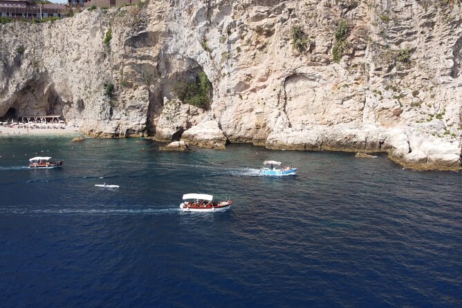 Boat excursion Taormina Giardini Naxos - Emerald Grotto and Coral Grotto: The Classic Taormina Grotto Views