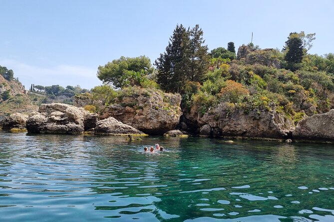 Boat Experiences With Aperitif - The Boat Setup: Shade, Cushions, Music, and a Real Swim Ladder