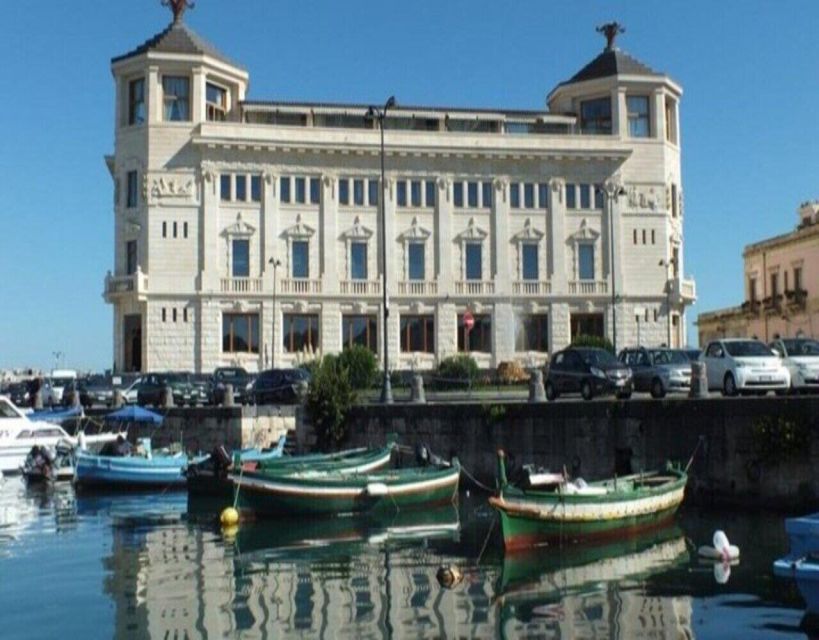Boat tour of the island of Ortigia and the sea caves - Key things to know before you go