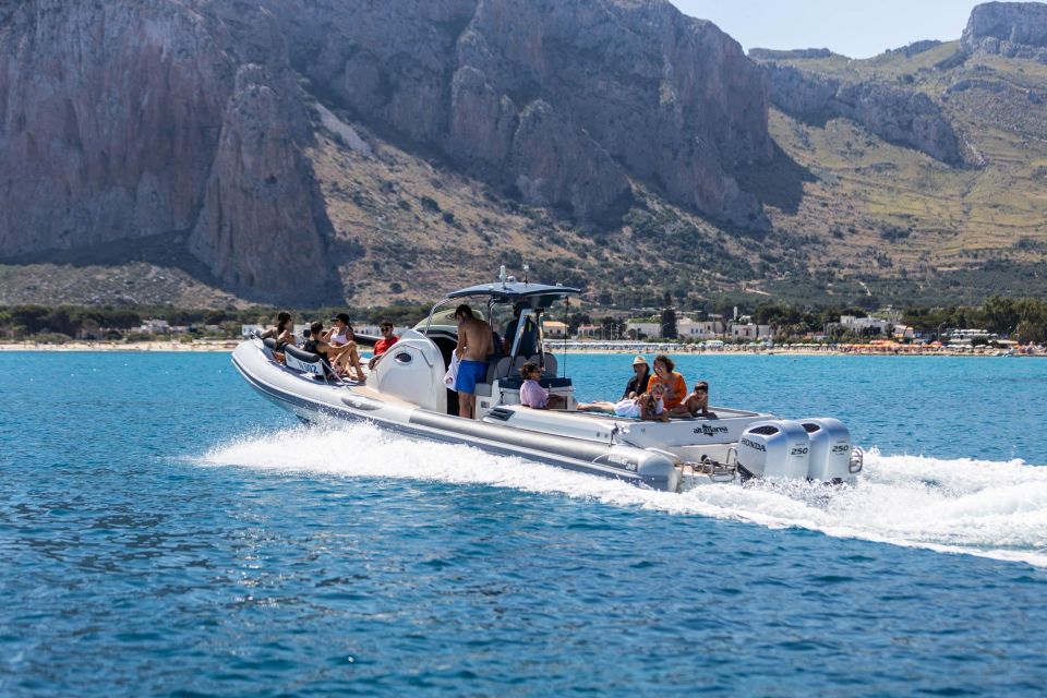 Boat Tour Taormina Isola Bella Giardini Naxos 8 hours - Isola Bella: swimming with a postcard view