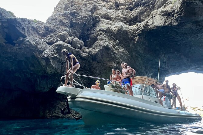 Boat tour to Egadi Favignana and Levanzo islands from Trapani - Levanzo: the smaller island reset with transparent water