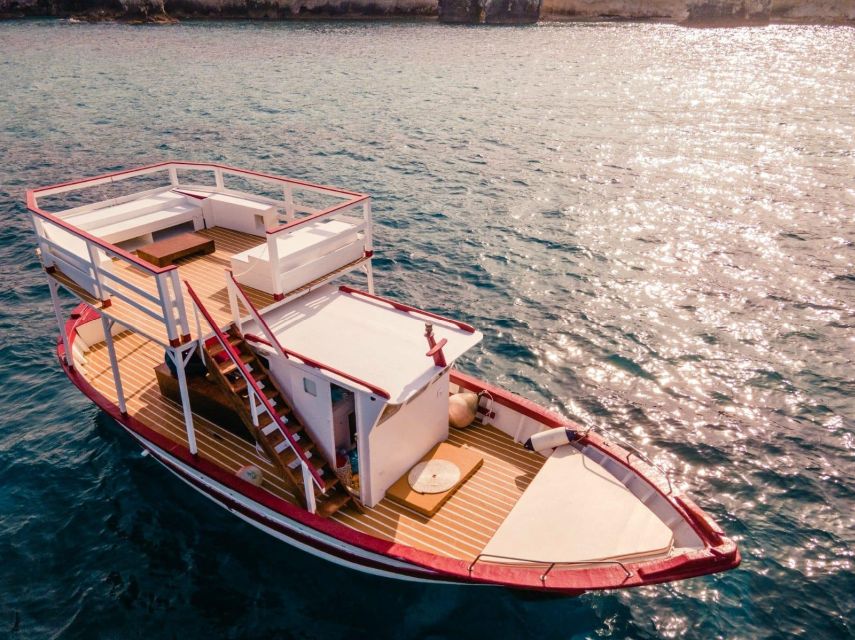 Boat tour with typical lunch in Siracusa - Swimming in Spiaggia della Pillirina and the Plemmirio marine area