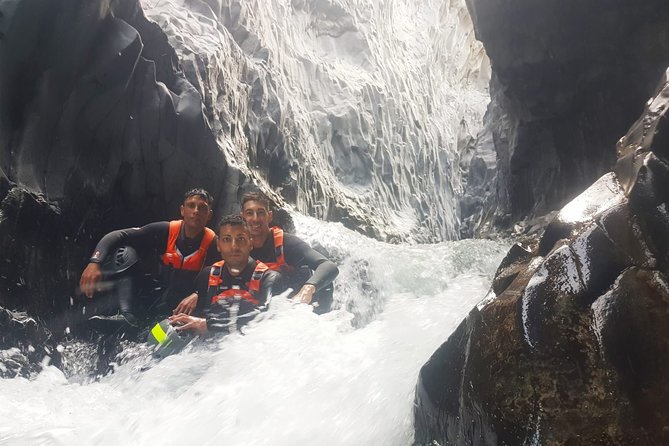 bodyrafting Alcantara gorges - Safety and what “moderate fitness” means for you