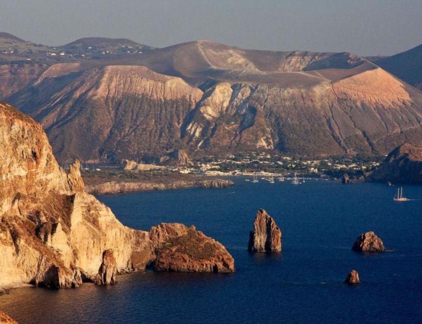 Capo d'Orlando: Mini-cruises to Vulcano and Salina Islands - Vulcano stretch goals: Vulcanello and the Valley of the Monsters