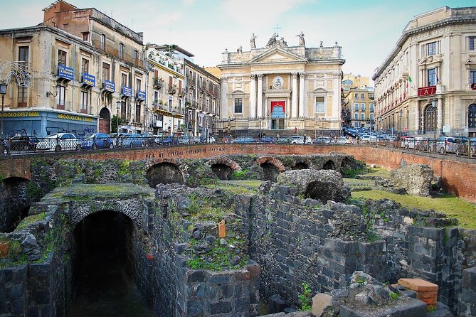 CATANIA 1943: Husky operation - Timing, meeting points, and how to plan your Catania day