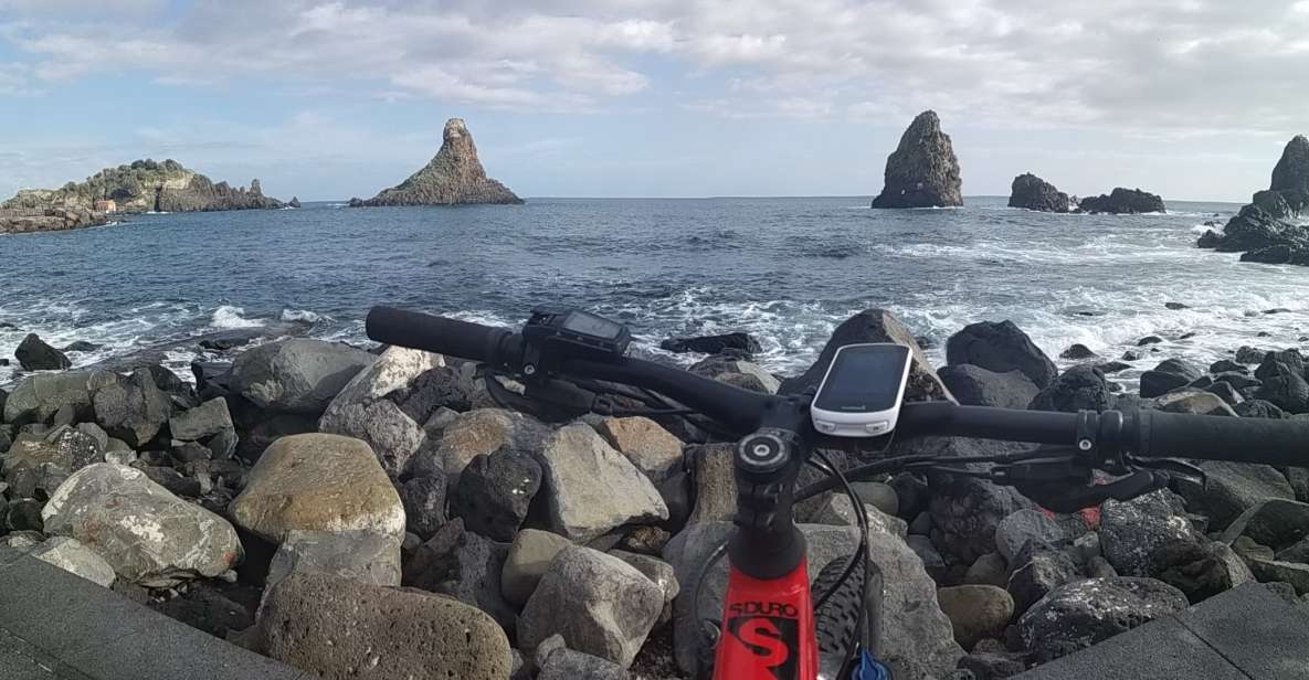 Catania: 4-Hour Guided Bike Tour - Coast Roads After the Center: Panoramas and Stories Along the Ionian Sea