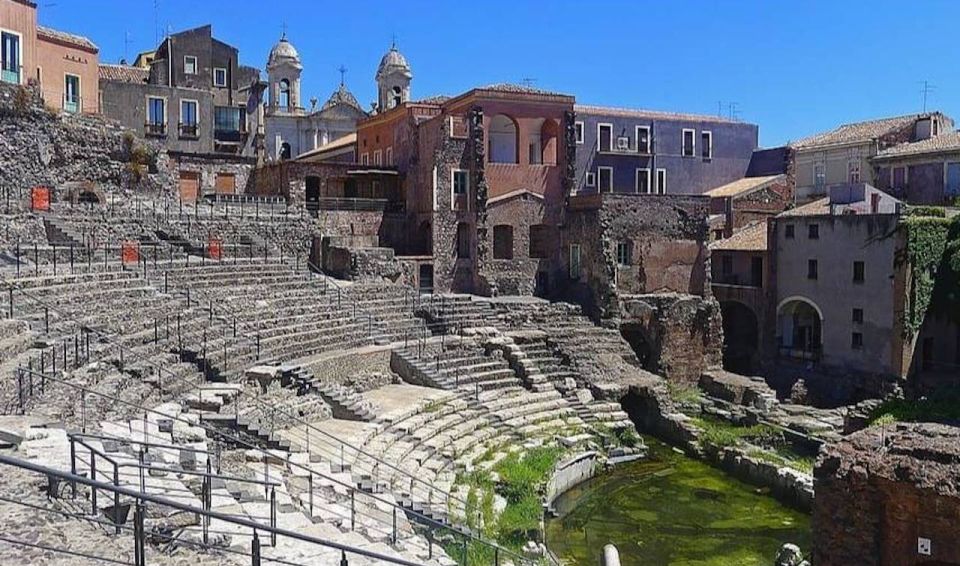 Catania: City Highlights Tour with Guide - Piazza dell’Università: A Good “Pause Point” to Reset