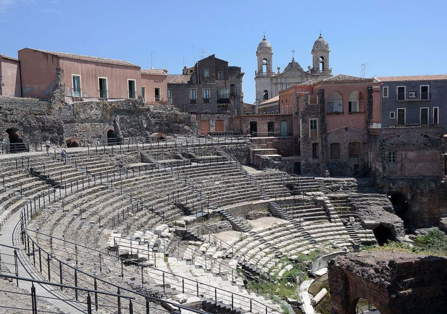 Catania: City Highlights Walking Tour - Pescheria fish market area: see Catania in daily use