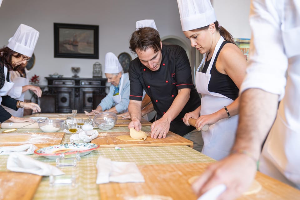 Catania: Cooking class set in a sea front historic villa - The Cannolo Finale With Ricotta and Pistachios