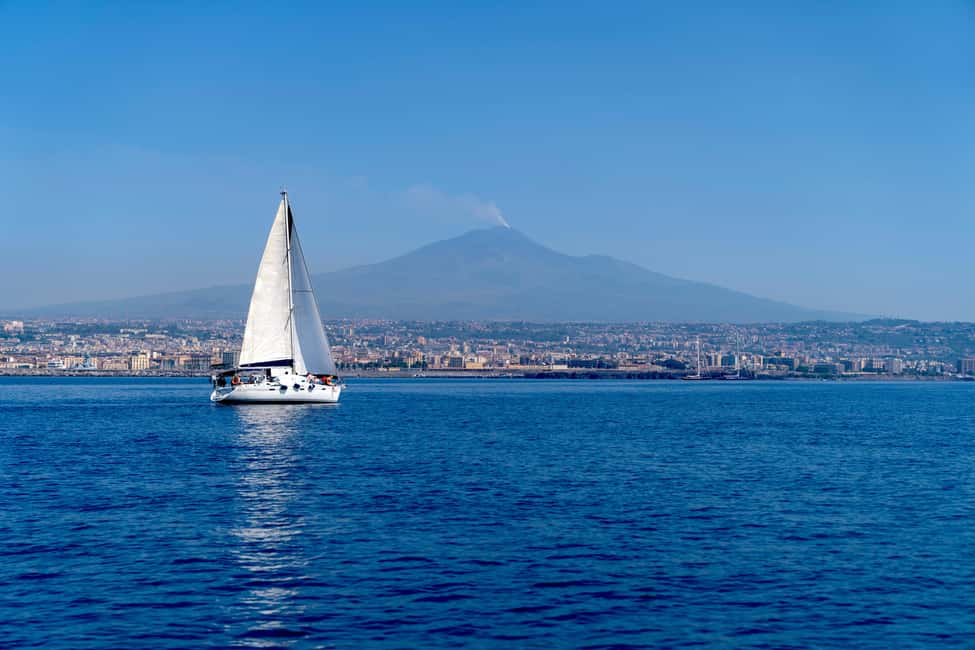 Catania: Cyclops Coast Cruise with Appetizer & Snorkeling - Lachea Island swim stop: the first time you get in