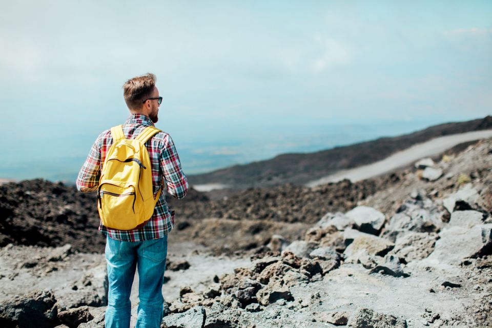 Catania: Etna Nature Tour with Hiking, Cave Visit, & Tasting - Sapienza Refuge at 1,986 m: New Eruptions, Silvestri Craters, and Big-Scale Thinking