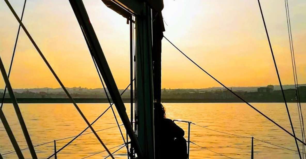 Catania: Guided Sunset Sailing Trip with Aperitif & Prosecco - Meeting at the Catania Nautical Club: Quick Setup, Then Off You Go