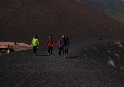 Catania: Guided Tour of Etna with Wine Tasting & Appetizers - The climb toward Sapienza Refuge and the Etna story you can see