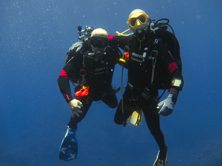 Catania: Gulf Scuba Diving Tour with Marine Biologist - Gulf of Catania and the Cyclopean Isles: Why This Spot Works