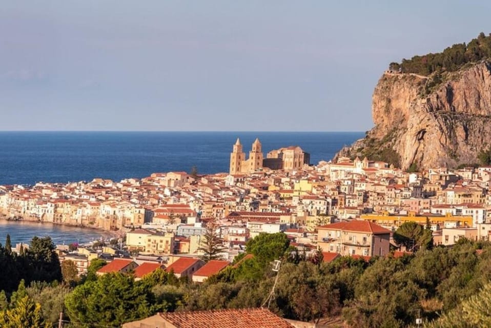 Catania Highlights Walking Tour With A Guide - Meeting points: Via Etnea or Duomo Square