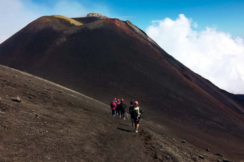 Catania: Mount Etna Adventurous Tour with a Volcano Guide - Valle del Bove: the biggest depression on Etna, explained while you walk
