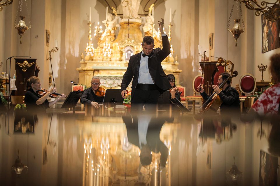 Catania: Opera Concert - Tribute to Vincenzo Bellini - The comfort stuff people actually notice: heat, noise, and phones