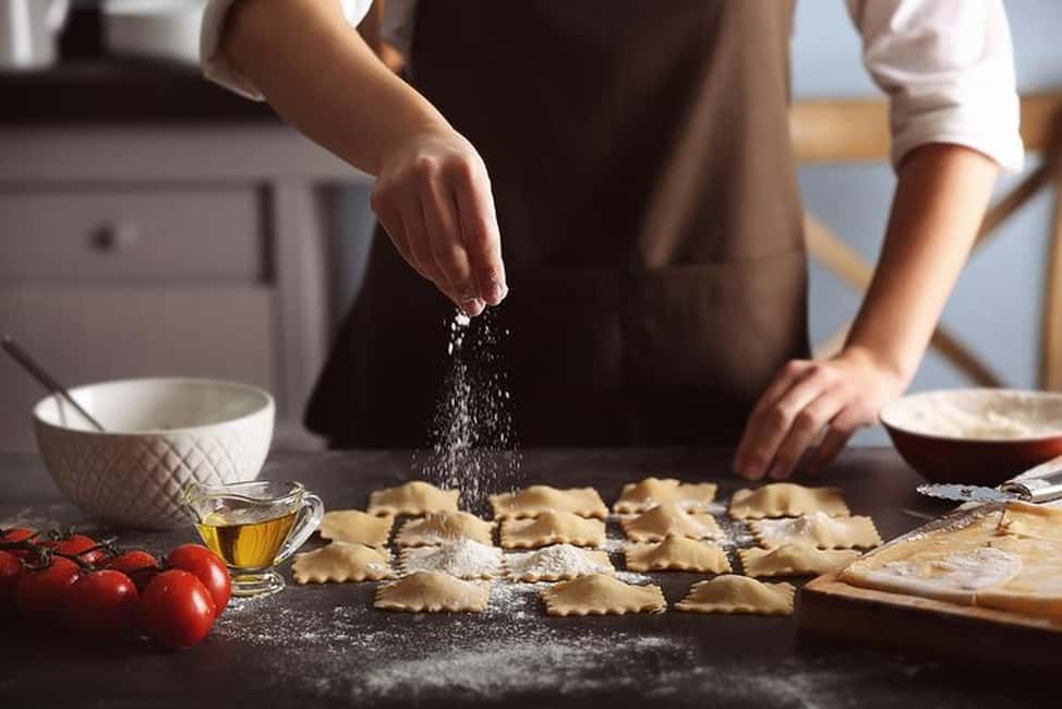 Catania: Pistachio Ravioli, Pasta Home Cooking Class w/ Wine - Shaping ravioli like a pro (and what to watch out for)