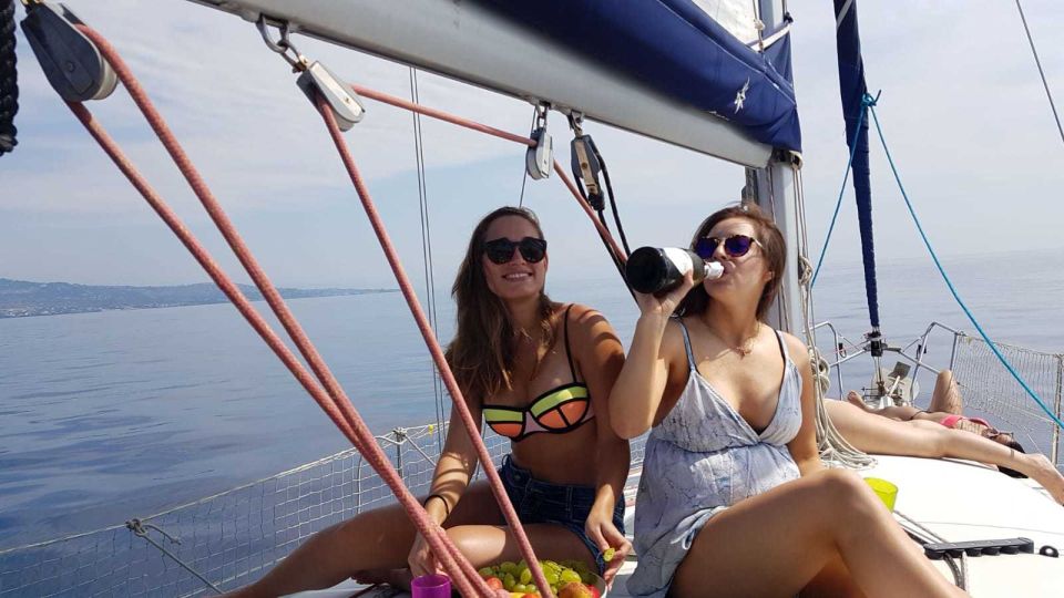 Catania: Spritz and Sunset Sailing Tour - Why this Catania sunset sail feels different from a standard day tour