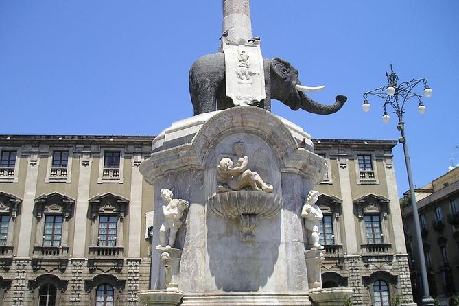 Catania - Street food Tour - Pescheria fish market behind Piazza Duomo: taste first, then look