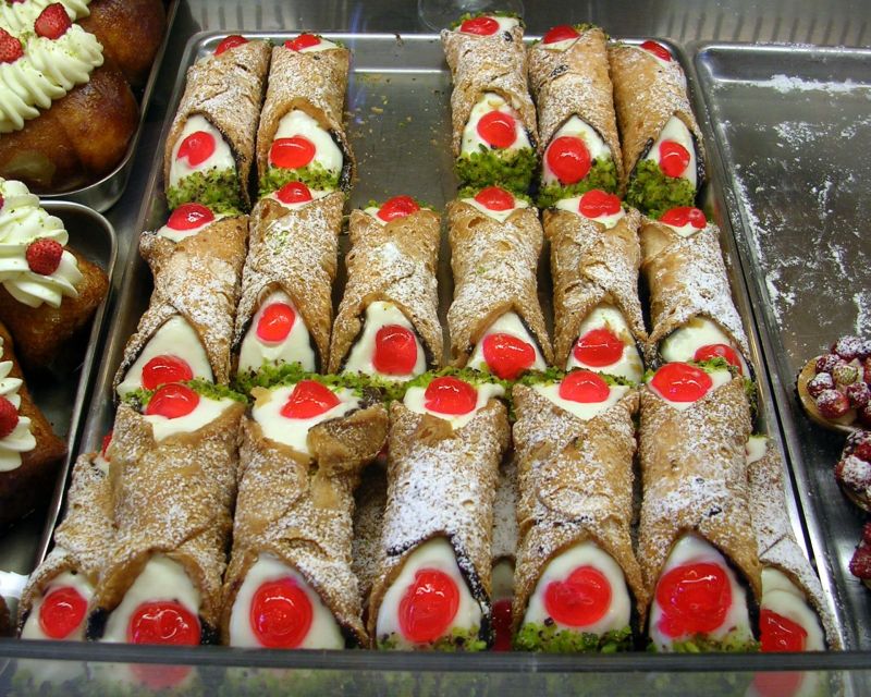 Catania: Street Food Walking Tour - Who should book this Catania food tour