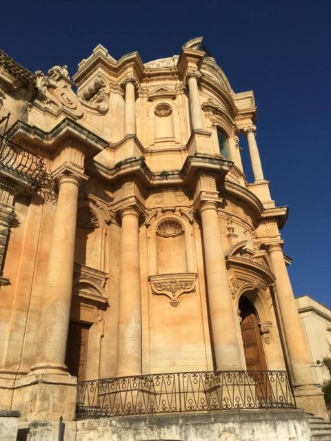 Catania: Syracuse, Ortigia, and Noto Tour with Brunch - Syracuse starts the story: Neapolis and the Greek theatre feel