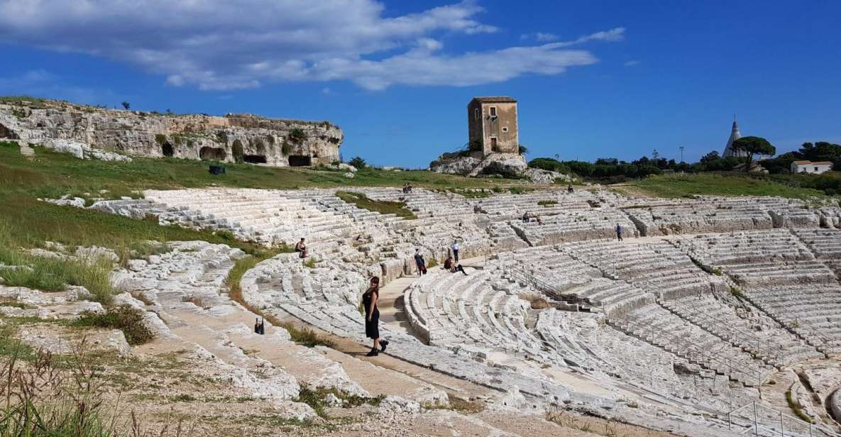 Catania: Syracuse, Ortigia, and Noto Tour with Brunch - Ortigia on foot: from Apollo’s zone to Arethusa’s fountain