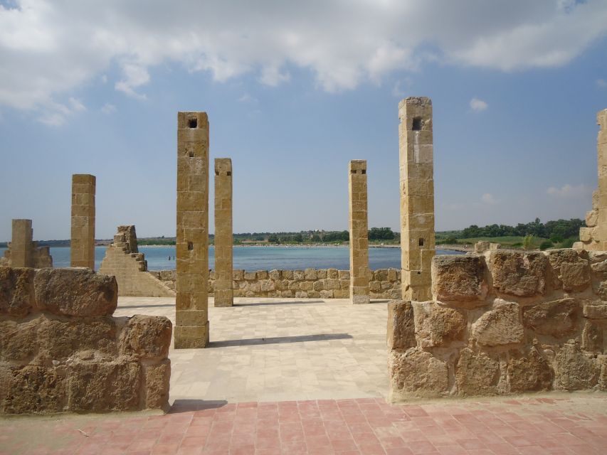 Catania: Vendicari, Marzamemi and Noto Day Trip - Vendicari Natural Reserve: birds, marshes, and a calmer kind of beach