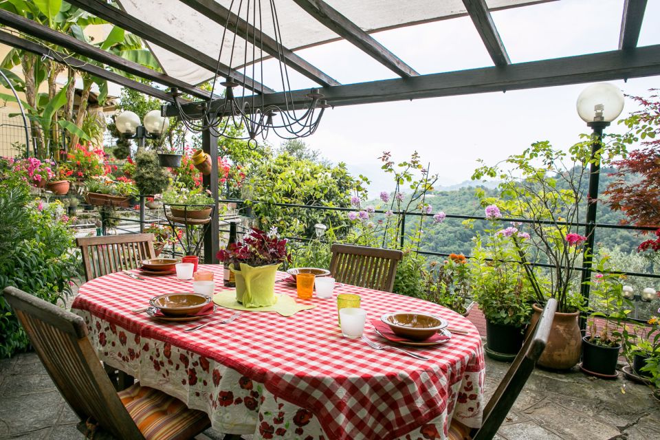 Cefalù: Dining Experience at a Local's Home - The cooking demo: the small lesson that makes the meal stick
