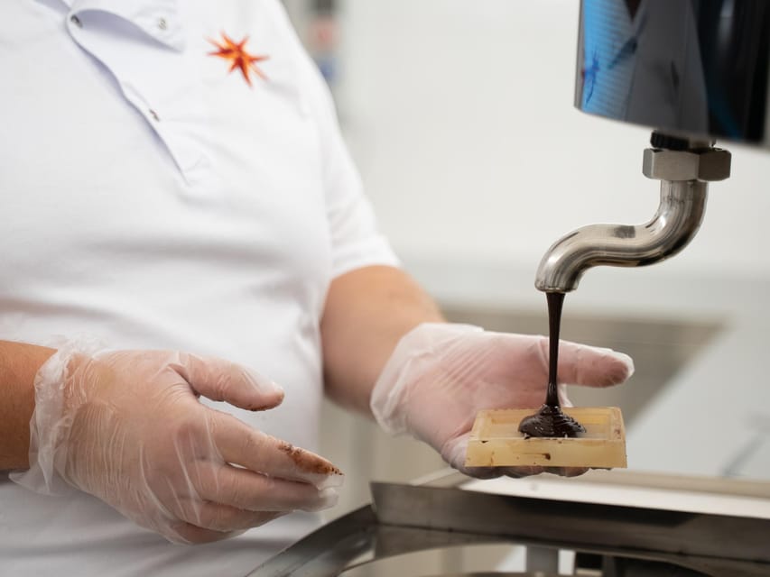 Chocolatier for a day: raw bean to bar chocolate in Modica - Create your own raw chocolate bar (with ingredient choices)