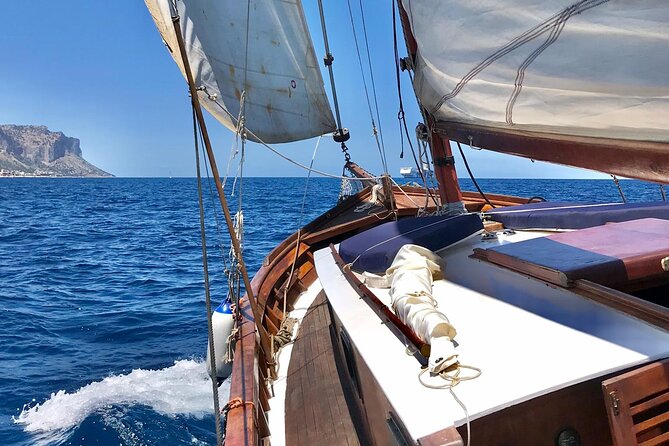 Classic Boat Tour in Palermo - Montepellegrino’s Sea Face: Caves, Craggy Lines, and the 1.5-Hour Scenic Stretch
