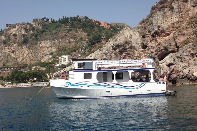 Coast to Coast from Taormina -2 HOURS MINI- CRUISE ISOLABELLA - Key things to know before you board