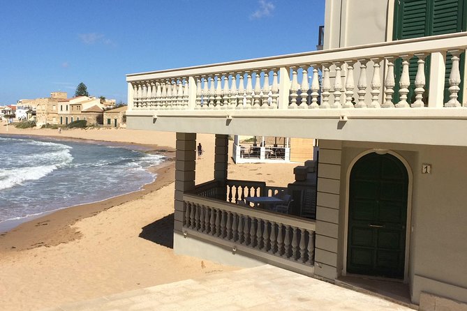 COMMISSARIO MONTALBANO Tour - Punta Secca: Montalbano’s house and the swim beach feel