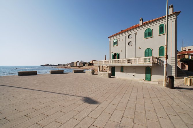 Commissioner Montalbano tour of the fiction sites from Ragusa - Driver-led customizing: when it clicks, it really clicks