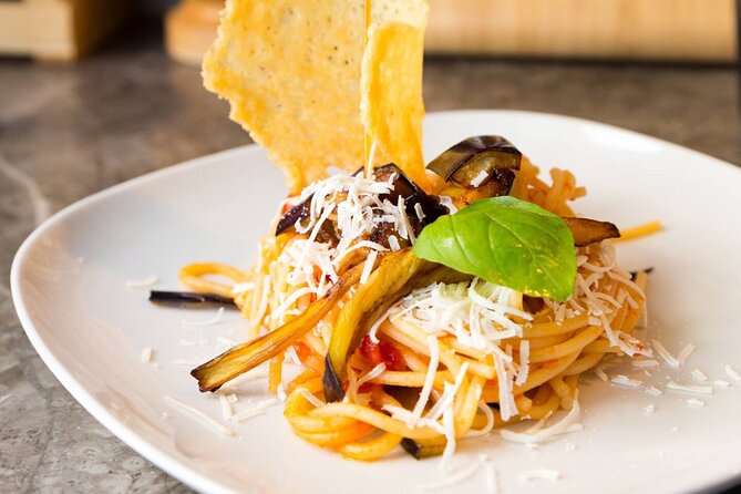 Cooking Class in Palermo - fresh pasta and tiramisù - Where it takes place: Via dei Biscottari and a kitchen you can find without stress