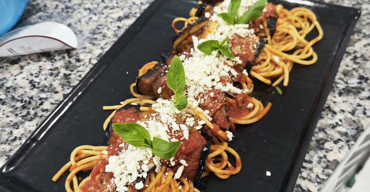 Cooking Class with lunch or dinner - The bruschetta phase: a fast way into Sicilian flavors